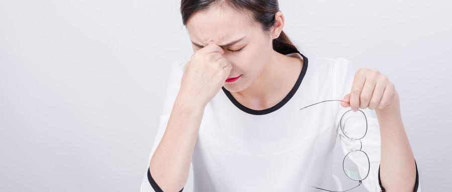 結(jié)膜炎容易與哪些疾病混淆？有哪些并發(fā)癥？